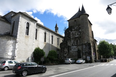 St-Pe-de-Bigorreの教会