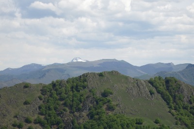 ピレネーの雪山