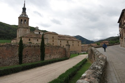 修道院の入口