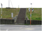 吉野川堤防の階段