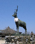 鹿の銅像