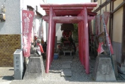 稲荷神社